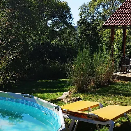 Hotel Gite L'ane Qui Rit