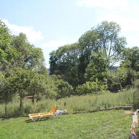 Gite L'ane Qui Rit Hotel Le Breuil (Allier)