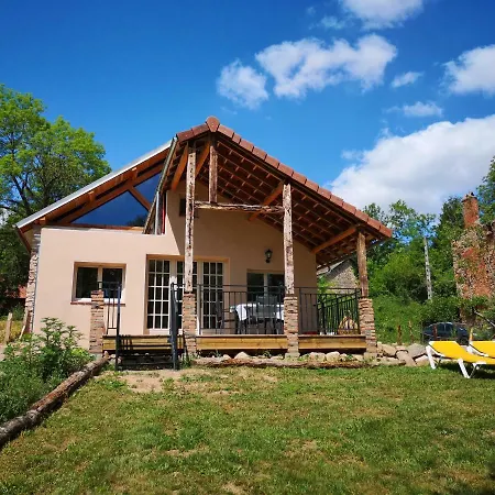 Holiday home Gite L'ane Qui Rit Le Breuil (Allier)